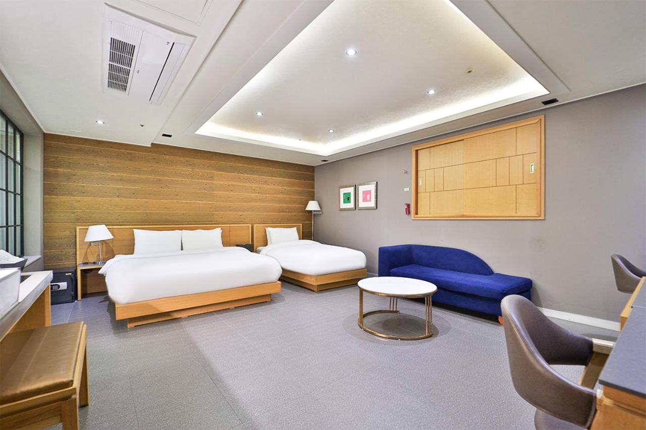 Seomyeon Ib Hotel Busan Eksteriør bilde