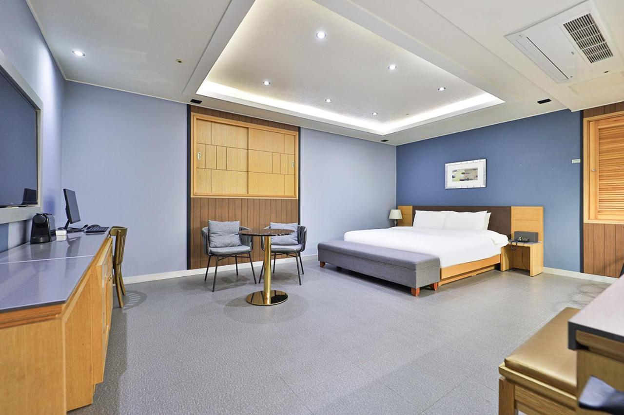 Seomyeon Ib Hotel Busan Eksteriør bilde
