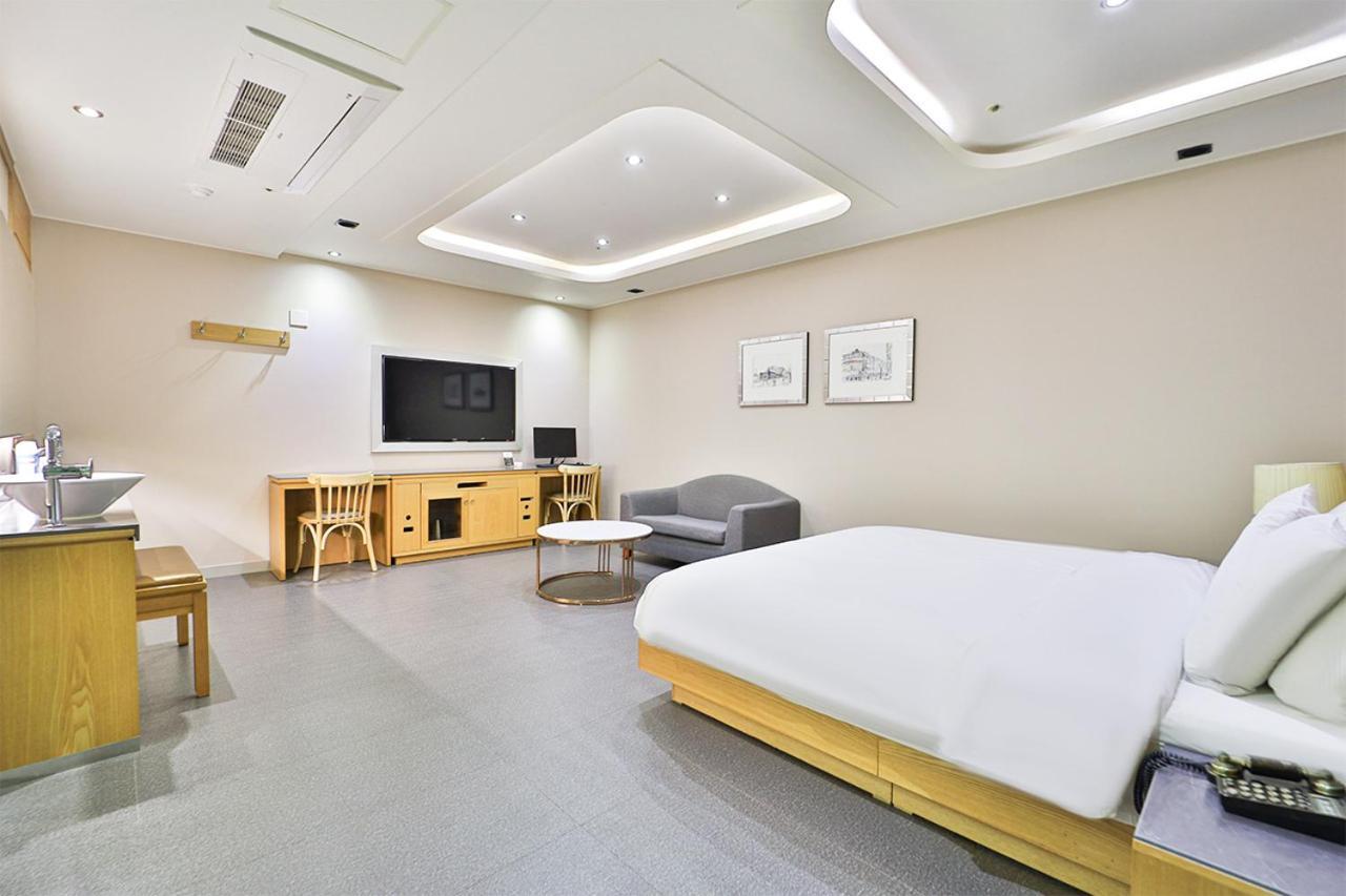 Seomyeon Ib Hotel Busan Eksteriør bilde